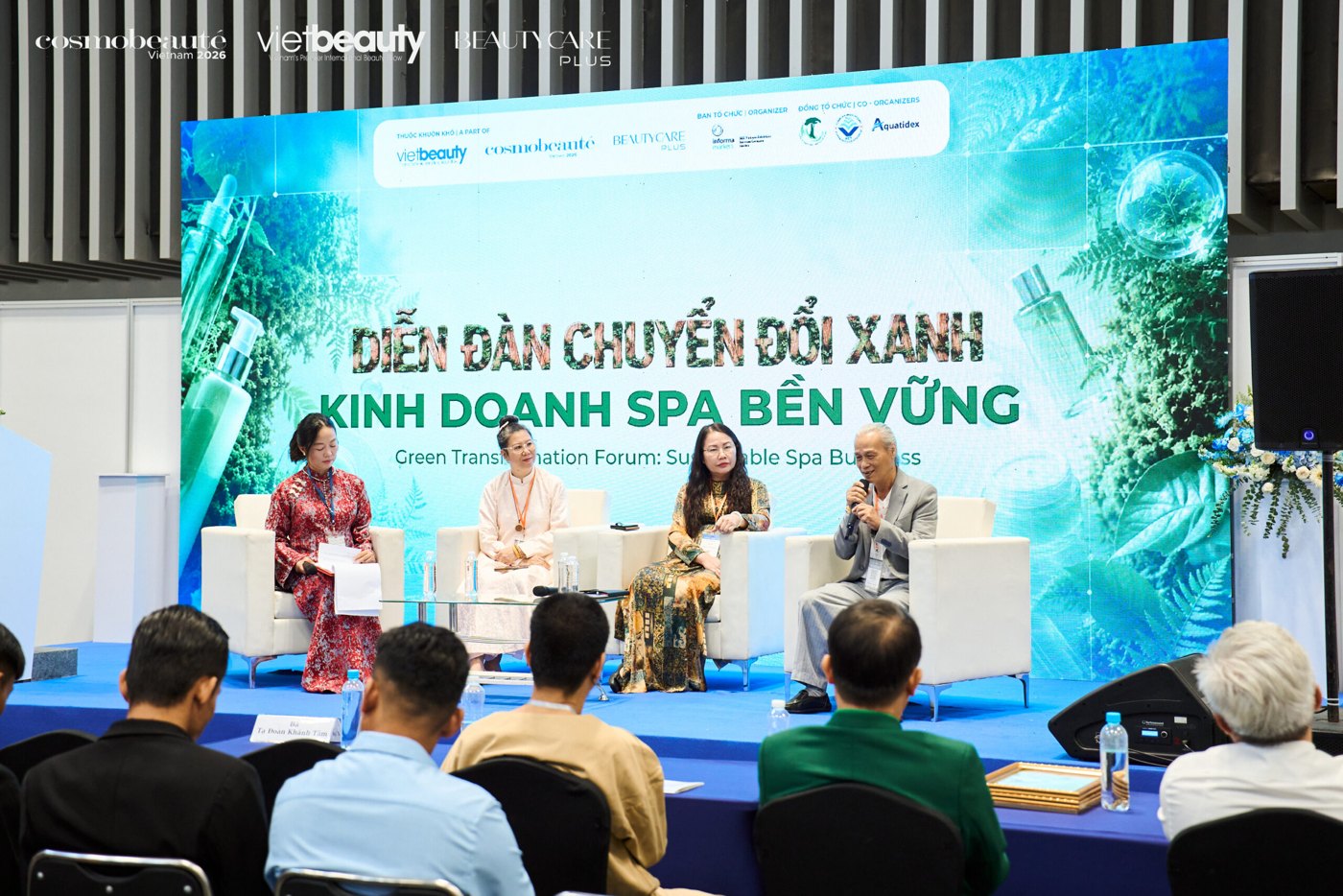 Panel discussion at the Green Transformation Sustainable Spa Business forum, Vietbeauty Vietnam 2026